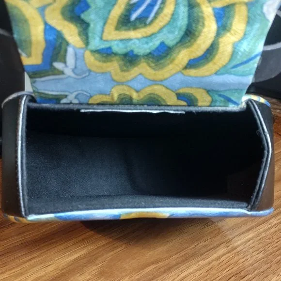 Pineda Covalin Silk & Leather Handbag - Picture 5 of 11